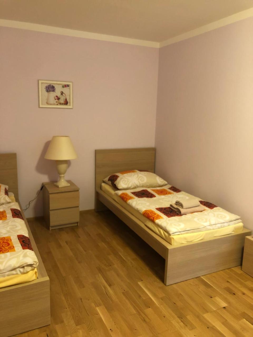 Art Star Hotel Hostivice Εξωτερικό φωτογραφία